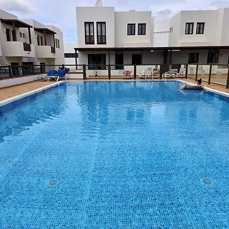 푸에르토카레로 Duplex Noray Vista A La Piscina 아파트 외부 사진