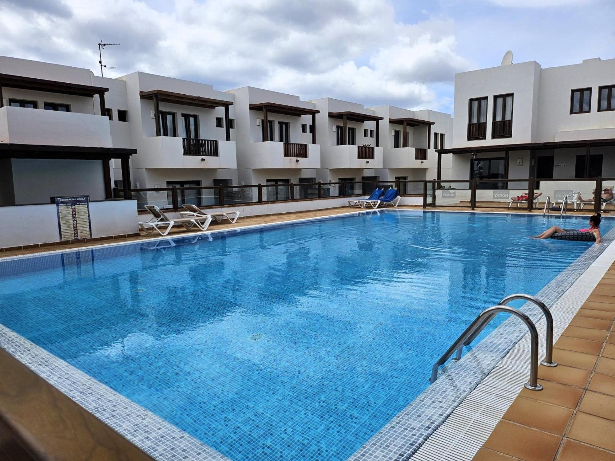 푸에르토카레로 Duplex Noray Vista A La Piscina 아파트 외부 사진