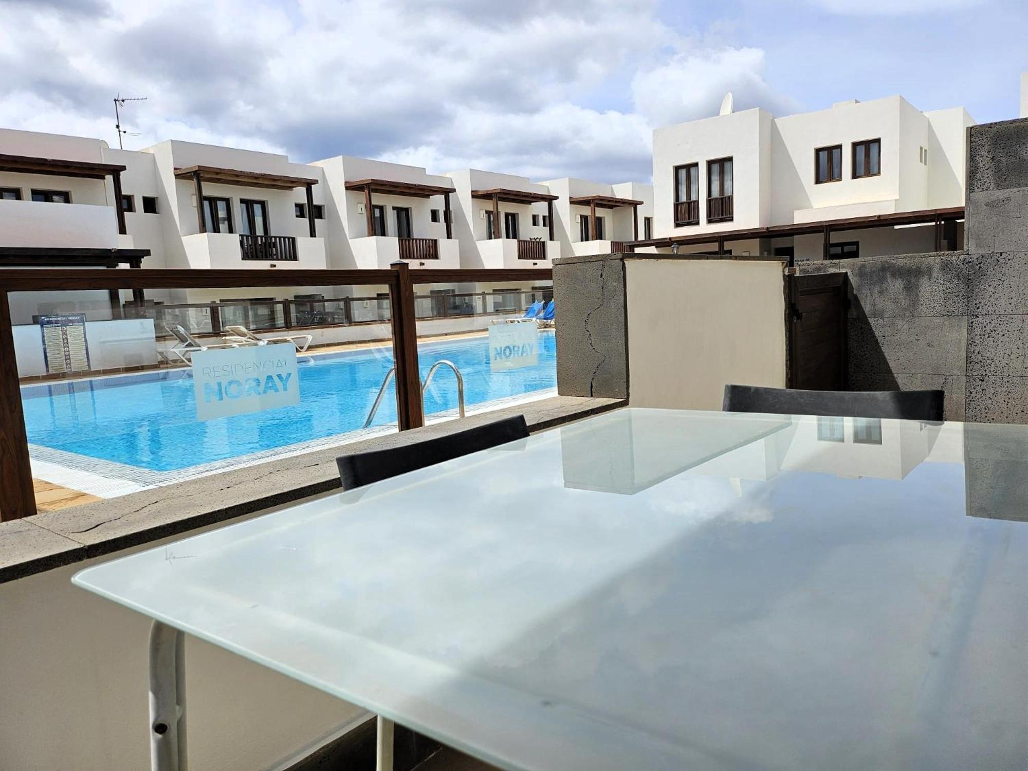 푸에르토카레로 Duplex Noray Vista A La Piscina 아파트 외부 사진
